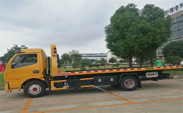南通定远24小时拖车救援电话号码，定远道路救援公司怎么收费的